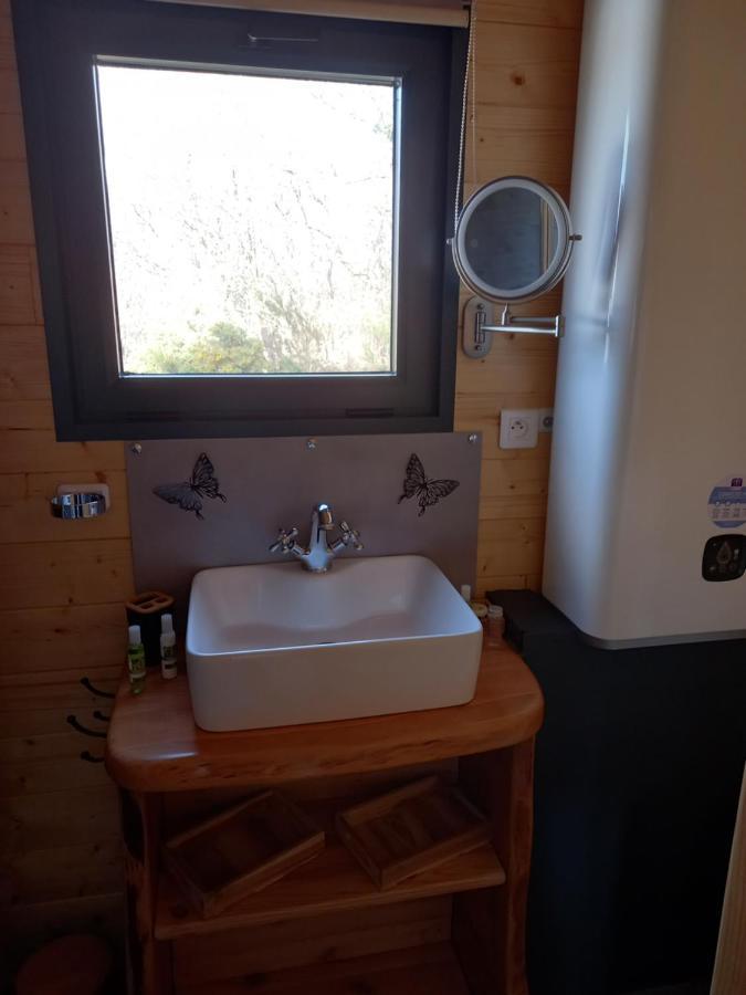 Holiday home Roulotte Au Paradis