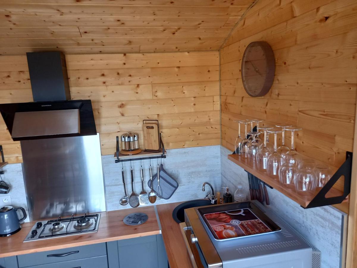 Ferienhaus Roulotte Au Paradis Les Eyzies